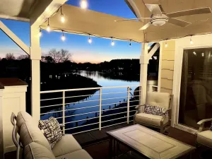 Image of Makin’ Memories at Lake Escape, Lake view, Pool - Lake Norman Vacation Rental