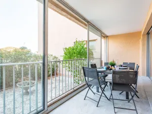 Image of Nice apartment for 6 guests with A\/C, WIFI, pool, TV, patio, pets allowed and parking