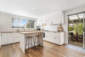 Image of Impressive Eastside Cottage -  Close to CBD