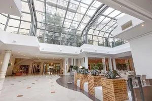 Image of Evergreen Laurel Hotel