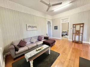 Image of Childers Charmer with Aircon, WIFI & modern luxuries