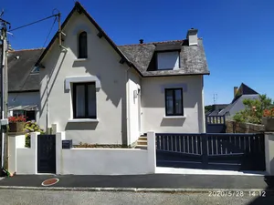 Image of Quiet, 3-star holiday home with terrace and garden overlooking the Odet river