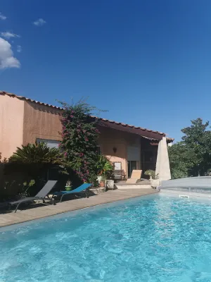 Image of Villa située en lotissement dans un quartier trés calme