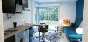 Image of Studio in luxury residence with garden 10 minutes from Biarritz and beaches