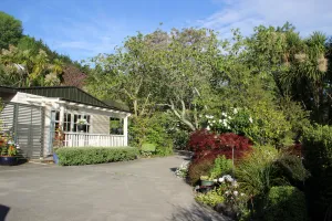 Image of Gisborne guest house\/cottage with a rural setting