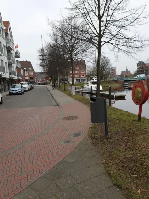 Image of Maje Am alten Binnenhafen in the center of Emden