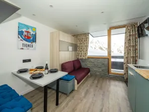 Image of Studio Tignes Le Lavachet, 4 pers, accès pistes & commerces, balcon, wifi, lave-vaisselle - FR-1-502-534