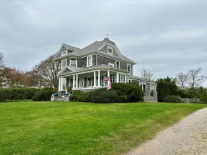 Image of Main Street in Chatham!