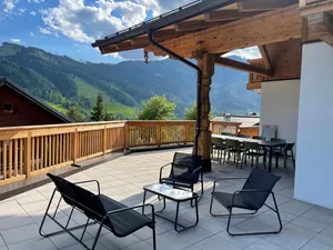 Image of Luxury group accommodation close to the ski bus