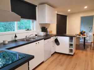Image of Grey Gum Getaway.  Close to Puffing Billy & the wedding venues of the Dandenongs