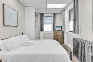 Image of Calling All Travelers, Workers, & Students-Multiple Rooms-Best Rates