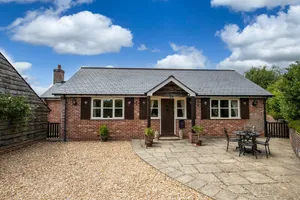 Image of Oak Tree Cottage, Charming, Rural New Forest Home