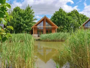 Image of Situated in a quiet park, Campbell Lodge is ideal for exploring the county of Lincolnshire.