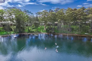 Image of Kings Point Lake House - Lakeside Family Holiday