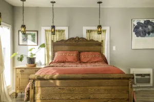 Image of HASIENDA STYLE. ENTIRE HOME DIVIDED INTO 4 PRIVATE APARTMENTS