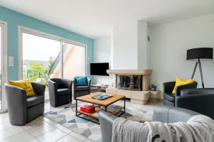 Image of Colourful house with jacuzzi - 300m from the beach
