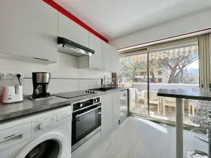 Image of Bright and quiet apartment near the sea