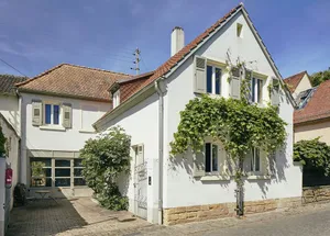 Image of Charming house with shared use of garden
