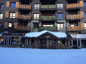 Image of Les Arcs 1950 ski to door! Spacious 54m² 2 bedroom apartment sleeps 6