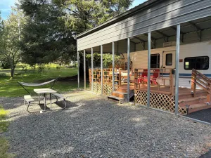 Image of 1-bedroom camper trailer minutes from Olympic Peninsula