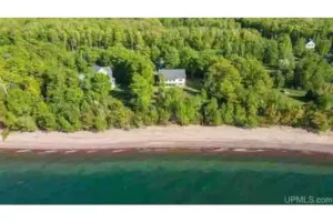 Image of New Lakefront Retreat with Spectacular Views