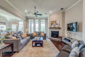 Image of Luxury Katy Retreat- 5 bed\/ 3 bath - BBQ Grill, Fire Pit\/Office\/TV Projector
