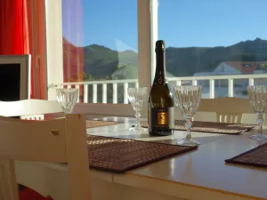 Image of rental one bedroom apartment 42m2 100m far from beach and shops