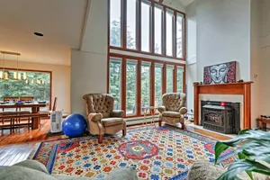 Image of Juneau Hideaway~Glaciers~5 min to downtown~ Hiking