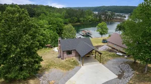 Image of Curry Getaway on South Bay Lake Property