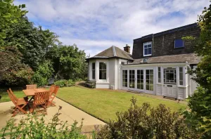 Image of A house that sleeps 6 guests  in 3 bedrooms