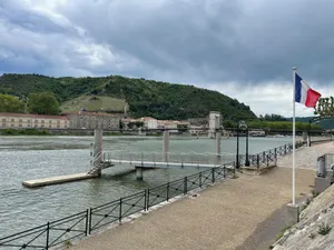 Image of La Bâtie - Terrasse avec Vue imprenable sur le Rhône, 3 chambres, 3 salles de bain