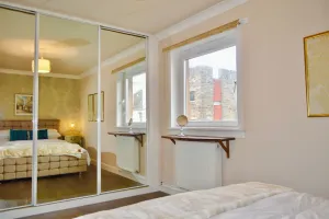 Image of Boutique Apartment on Royal Mile - Sleeps 3