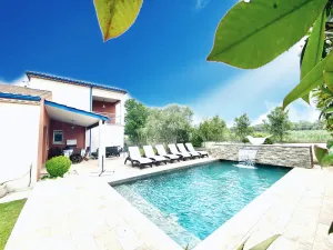 Image of Villa PALOMA PISCINE Chauffée SPA between Narbonne and Béziers- 15 km VALRAS PLAGE