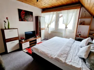 Image of Cozy room in a quiet location