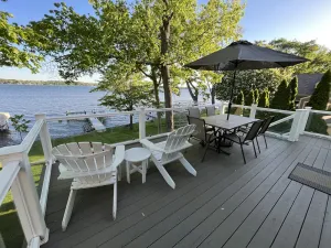 Image of Pewaukee Lake House Rental with Pier, 4 Bedrooms 2.5 Baths - Family Friendly