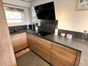Image of Grand 100m² avec 3 chambres, parking et Wifi au centre du village - FR-1-689-36
