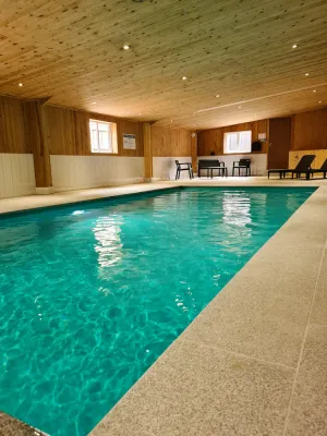 Image of Charming Cottage, centre of the Peak District and Indoor heated swimming pool