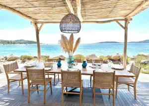 Image of Magnificent Waterfront Villa