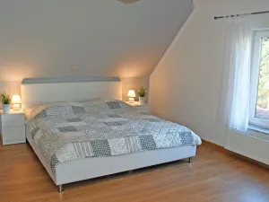 Image of Kornblume vacation apartment with sun terrace - vacation apartments in Lipsitz on Rügen