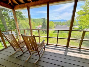 Image of 11G Quintessential New Engalnd Cottage with Fantastic Views!