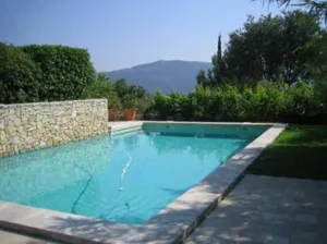 Image of House \/ Villa - Gemenos