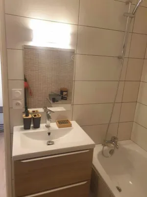 Image of Charmante Maison Mitoyenne sur 2 Niveaux