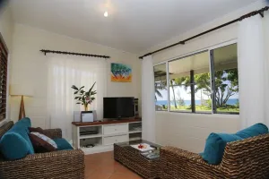 Image of Shalom by the Sea