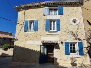 Image of L'angélus, gîte de charme au coeur du vieux village de Sablet