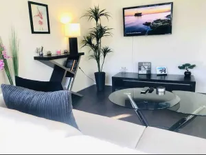 Image of Perfectly located APT only steps from the sand !