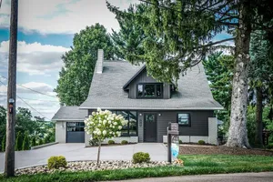 Image of Oasis Carlisle in Amish Country