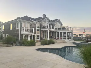 Image of Spectacular Waterfront Montauk Beach house In Massapequa, LI