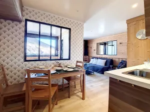 Image of Renovated 2-room near slopes, balcony, outdoor parking