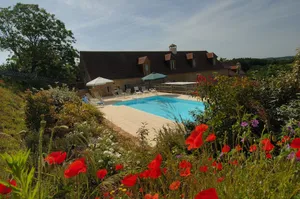 Image of Villa with heated swimming pool in Dordogne near Lascaux cave and Sarlat