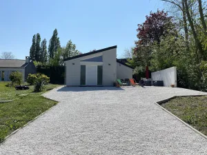 Image of Villa with garden and private parking